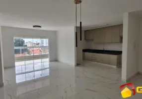 Foto 1 de Apartamento com 3 Quartos para alugar, 112m² em Santa Mônica, Uberlândia