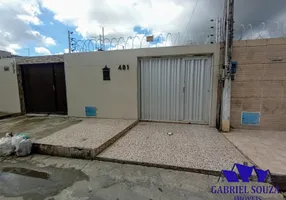 Foto 1 de Casa com 2 Quartos à venda, 74m² em Jardim Bandeirante, Maracanaú