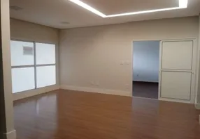 Foto 1 de Casa com 3 Quartos à venda, 191m² em Vila Invernada, São Paulo