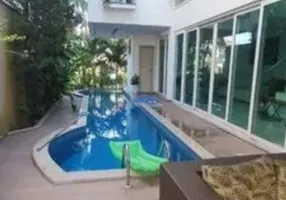 Foto 1 de Casa com 1 Quarto para venda ou aluguel, 250m² em Flores, Manaus