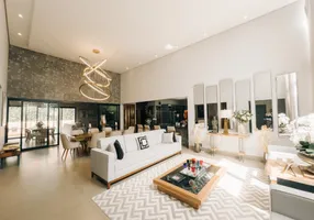 Foto 1 de Casa de Condomínio com 3 Quartos à venda, 450m² em Jardim Taroba, Cambé