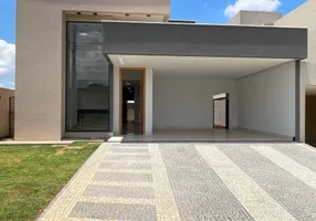Foto 1 de Casa com 3 Quartos à venda, 158m² em Jardins Bolonha, Senador Canedo