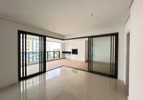 Foto 1 de Apartamento com 3 Quartos à venda, 216m² em Gleba Fazenda Palhano, Londrina