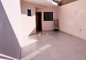 Foto 1 de Casa com 2 Quartos à venda, 130m² em Vila Curuçá, Santo André