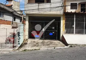 Foto 1 de Sobrado com 6 Quartos à venda, 180m² em Vila Guarani, São Paulo