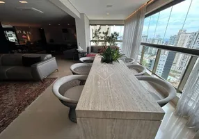 Foto 1 de Apartamento com 3 Quartos para alugar, 244m² em Vila da Serra, Nova Lima