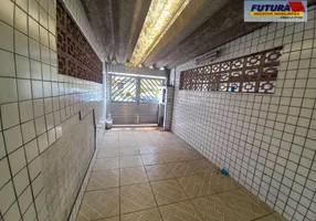 Foto 1 de Casa com 2 Quartos à venda, 65m² em Cidade Náutica, São Vicente