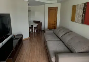 Foto 1 de Apartamento com 3 Quartos à venda, 70m² em Vila Aurora, São Paulo