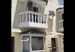 Foto 1 de Casa de Condomínio com 3 Quartos à venda, 140m² em Taquara, Rio de Janeiro