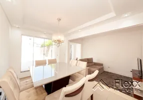 Foto 1 de Casa de Condomínio com 3 Quartos à venda, 210m² em Parolin, Curitiba