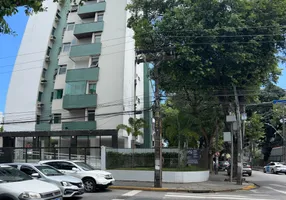 Foto 1 de Apartamento com 5 Quartos à venda, 345m² em Espinheiro, Recife