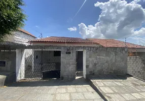 Foto 1 de Casa com 2 Quartos à venda, 252m² em Jardim Tavares, Campina Grande