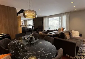 Foto 1 de Apartamento com 3 Quartos à venda, 135m² em Cidade São Francisco, São Paulo