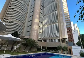 Foto 1 de Apartamento com 3 Quartos à venda, 108m² em Meireles, Fortaleza