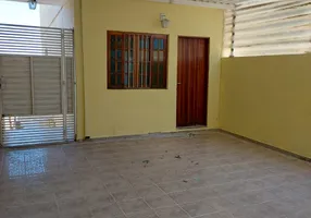 Foto 1 de Sobrado com 3 Quartos à venda, 98m² em Jardim Três Marias, Taboão da Serra