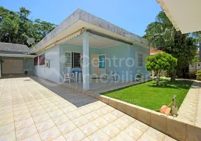 Foto 1 de Casa com 3 Quartos à venda, 206m² em Balneario Continental , Peruíbe