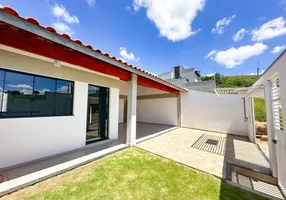 Foto 1 de Casa com 3 Quartos à venda, 250m² em , Socorro