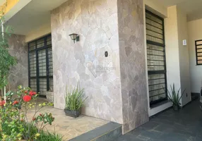 Foto 1 de Casa com 4 Quartos para alugar, 461m² em Vila Santa Rosália, Limeira