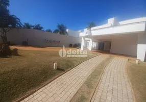 Foto 1 de Imóvel Comercial com 3 Quartos para alugar, 480m² em Morada da Colina, Uberlândia