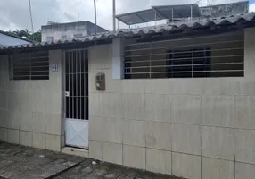 Foto 1 de Casa com 3 Quartos para alugar, 90m² em Tejipió, Recife