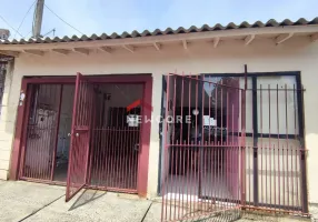 Foto 1 de Casa com 2 Quartos à venda, 65m² em Santo Inacio, Esteio