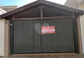 Foto 1 de Casa com 3 Quartos à venda, 150m² em Vila Vendramini, Itapetininga