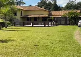 Foto 1 de Fazenda/Sítio com 8 Quartos à venda, 11520m² em , Entre Rios de Minas