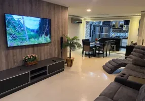 Foto 1 de Casa com 3 Quartos à venda, 190m² em Lageado, São Paulo