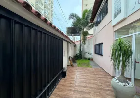 Foto 1 de Imóvel Comercial com 3 Quartos para alugar, 160m² em Itapuã, Vila Velha