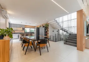 Foto 1 de Casa de Condomínio com 5 Quartos à venda, 386m² em Cascatinha, Curitiba