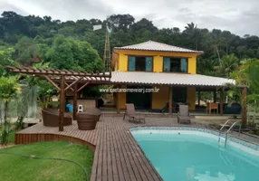 Foto 1 de Fazenda/Sítio com 3 Quartos à venda, 3500m² em Papucaia, Cachoeiras de Macacu