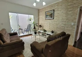 Foto 1 de Casa com 3 Quartos à venda, 43m² em Conjunto Residencial Bernardi, Jaú