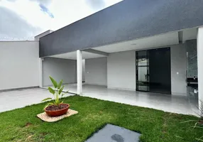 Foto 1 de Casa com 3 Quartos à venda, 151m² em Brasília, Feira de Santana