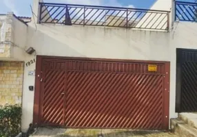 Foto 1 de Sobrado com 4 Quartos à venda, 230m² em Centro Cívico, Mogi das Cruzes