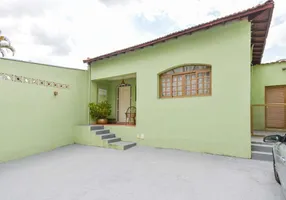 Foto 1 de Casa de Condomínio com 4 Quartos à venda, 194m² em Caxingui, São Paulo