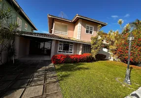 Foto 1 de Casa de Condomínio com 4 Quartos à venda, 360m² em Pitangueiras, Lauro de Freitas