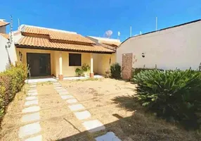 Foto 1 de Casa com 3 Quartos à venda, 180m² em Samambaia Sul, Brasília