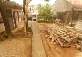 Foto 1 de Casa com 2 Quartos à venda, 440m² em Encantado, Rio de Janeiro