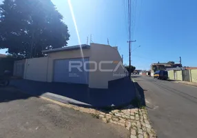 Foto 1 de Casa com 2 Quartos para alugar, 90m² em Jardim São João Batista, São Carlos