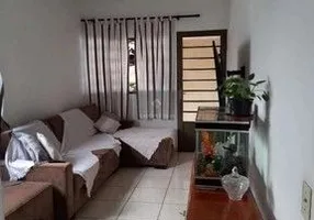 Foto 1 de Casa com 3 Quartos à venda, 100m² em Taiaman, Uberlândia
