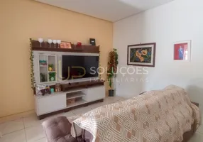Foto 1 de Casa com 3 Quartos à venda, 100m² em Setor Oeste, Brasília