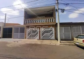 Foto 1 de Sobrado com 4 Quartos à venda, 217m² em Jardim Social Belvedere, São Carlos