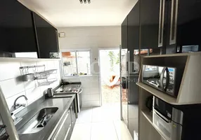Foto 1 de Casa de Condomínio com 3 Quartos à venda, 117m² em Vila Marari, São Paulo