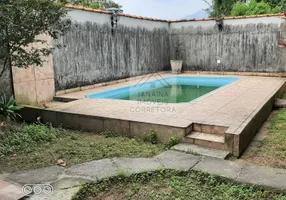 Foto 1 de Casa com 4 Quartos à venda, 120m² em Cantagalo, Guapimirim