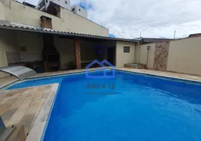 Foto 1 de Casa com 3 Quartos à venda, 197m² em Martin de Sá, Caraguatatuba