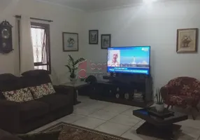 Foto 1 de Casa com 3 Quartos à venda, 198m² em Vila Rio Branco, Jundiaí