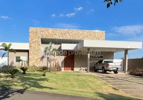 Foto 1 de Casa de Condomínio com 4 Quartos à venda, 380m² em Area Rural de Jaguariuna, Jaguariúna