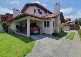 Foto 1 de Casa com 3 Quartos à venda, 147m² em Rio Tavares, Florianópolis