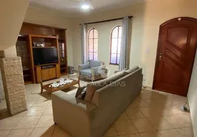 Foto 1 de Sobrado com 3 Quartos à venda, 228m² em Vila Espirito Santo, Sorocaba