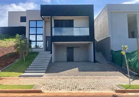 Foto 1 de Sobrado com 4 Quartos à venda, 190m² em América, Joinville